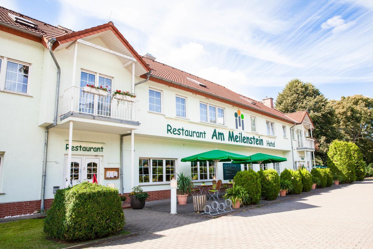 Hotel Am Meilenstein Dunkelforth Exterior foto
